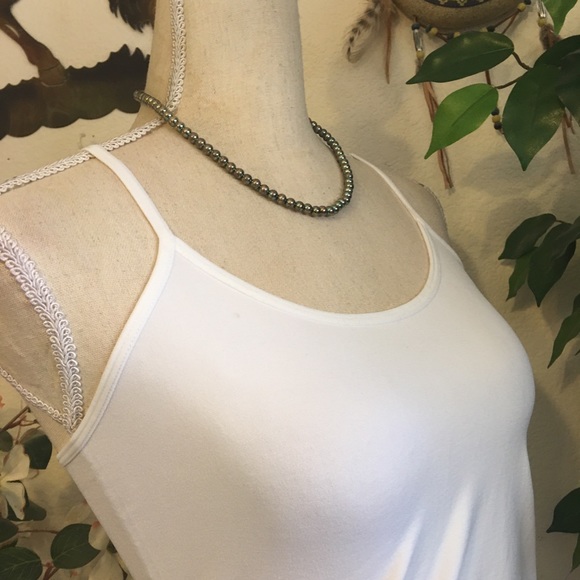 Boxed set of 3 necklaces with matching earrings - Picture 11 of 11